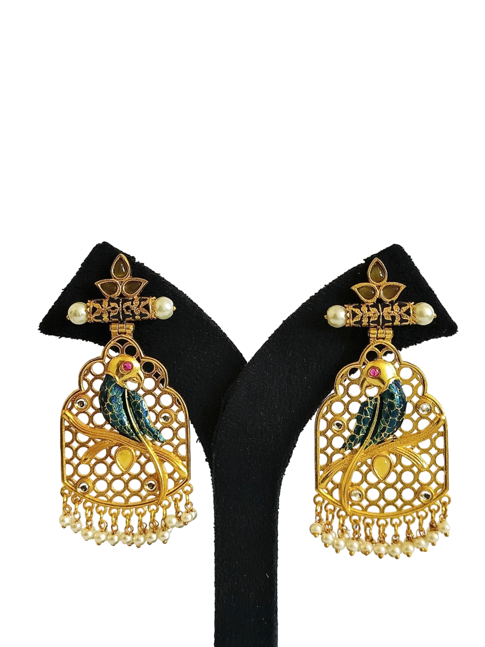 Light Weight Designer Earrings (PE049)